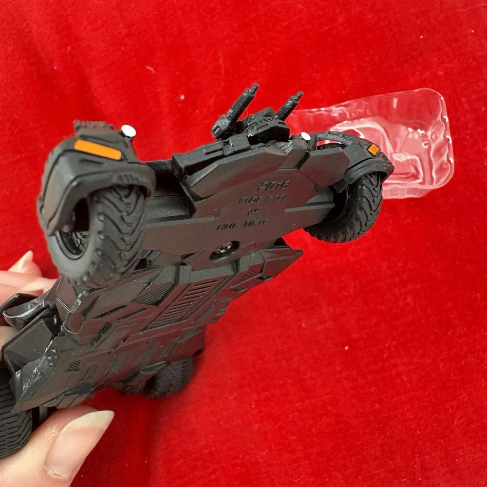 Hallmark 2016 BATMOBILE Batman‎ v Superman Dawn of Justice Keepsake MIB